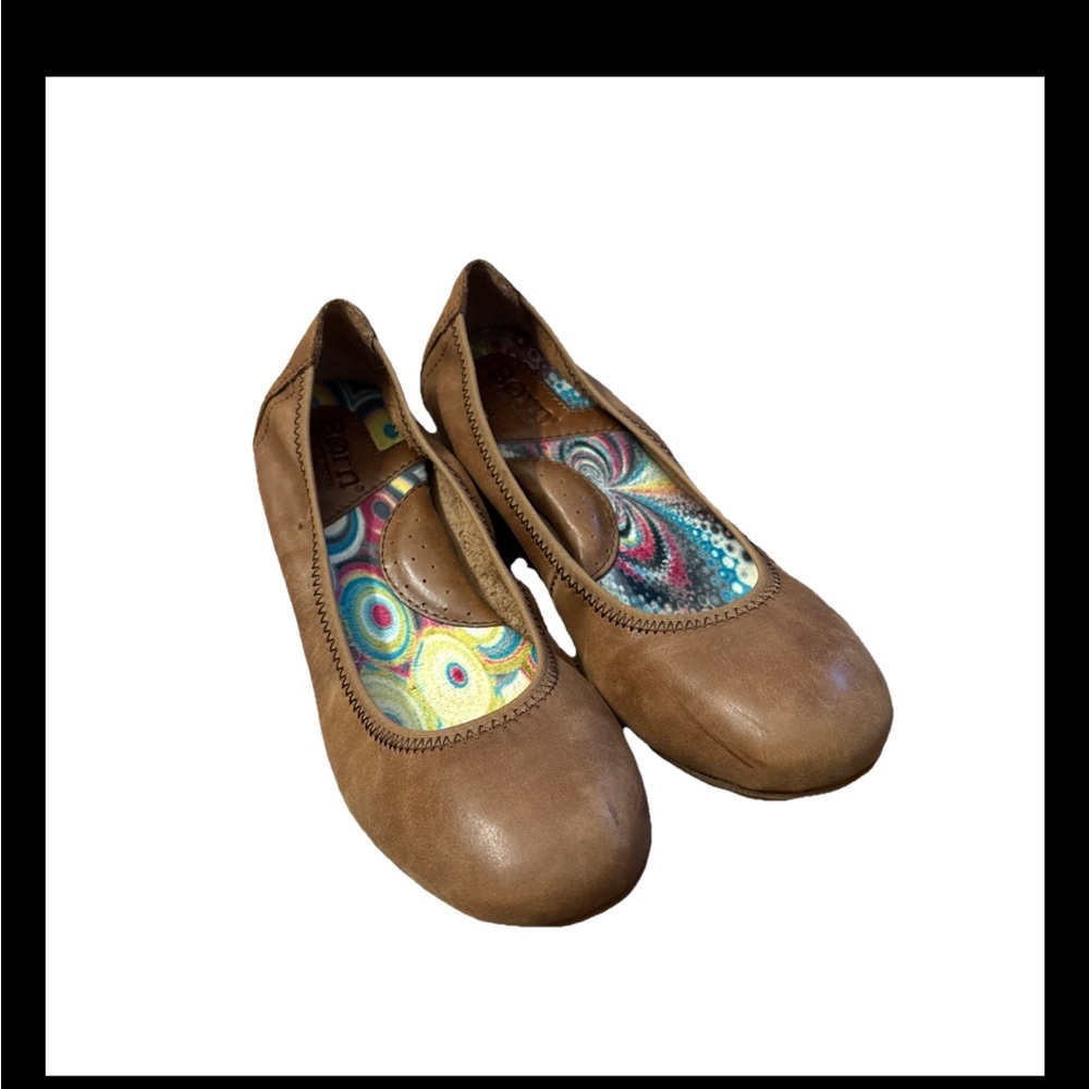 Born Tan Leather Women's Flats with Colorful Lining